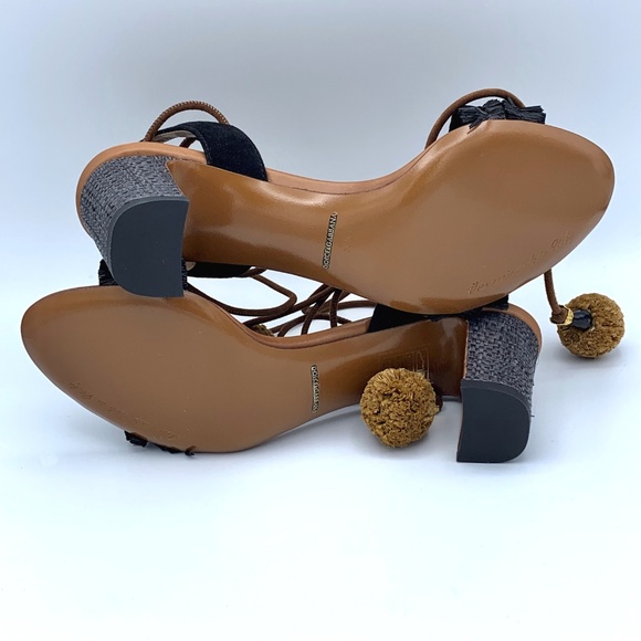 SOLD! NIB DOLCE & GABBANA Black Crystal Raffia Sandals - Picture 8 of 8